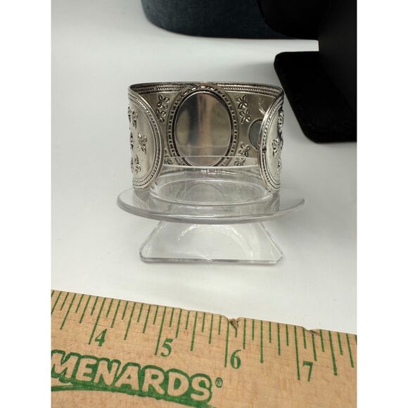 Pink & Silver Howlite Necklace Cuff Bracelet Set - Picture 5 of 8